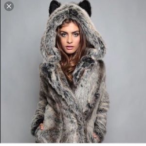 Spirit Hood Grey Wolf Jacket